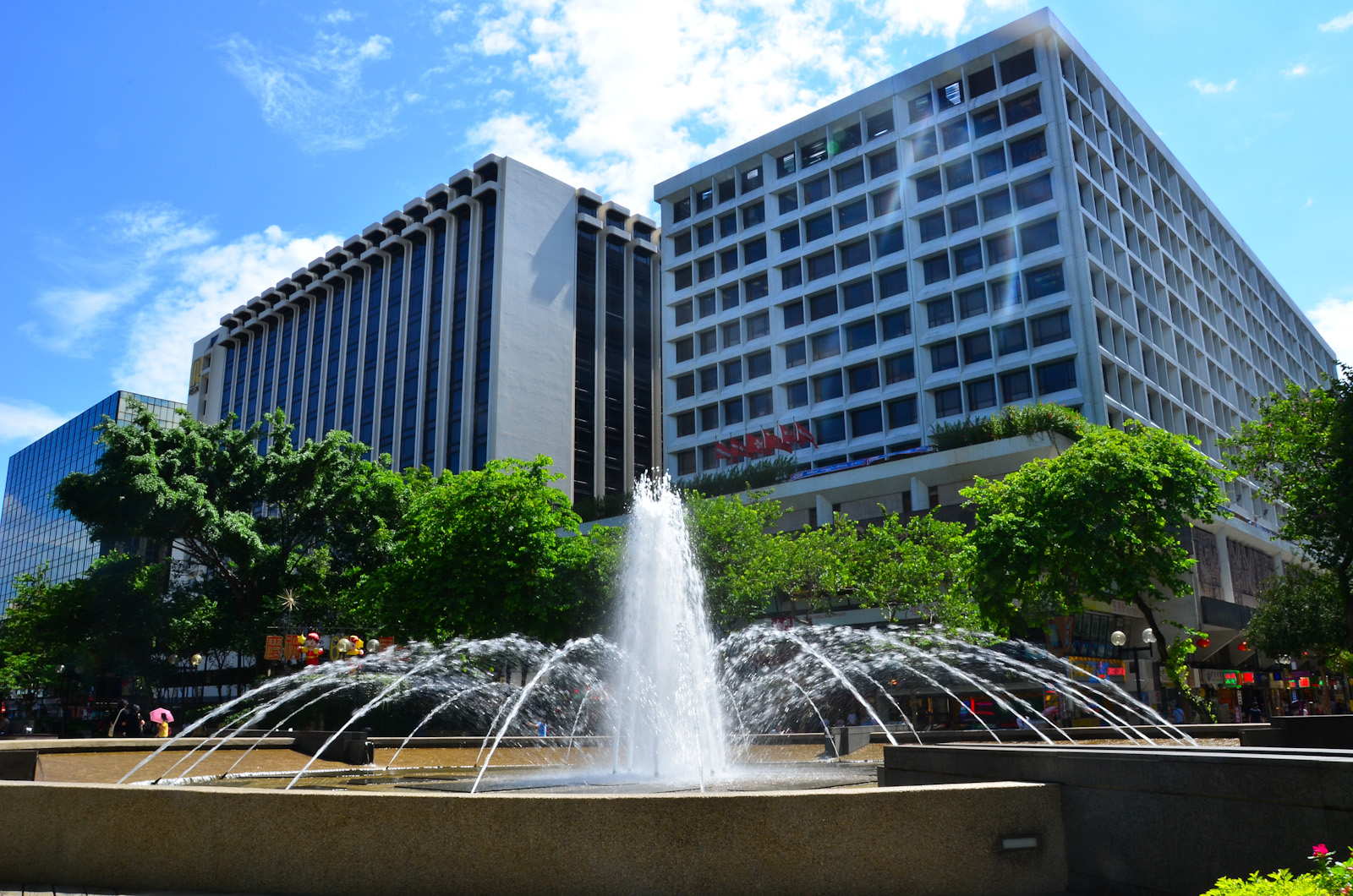 Tsim Sha Tsui plaza